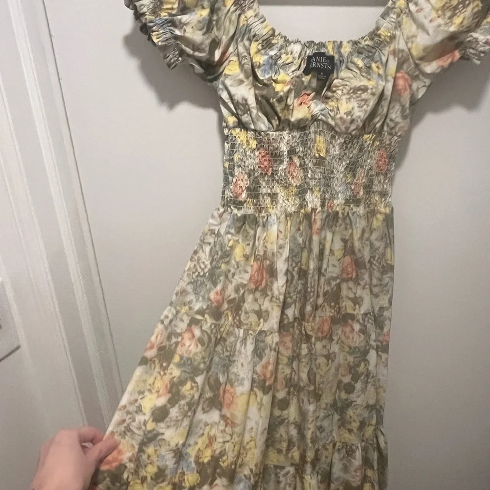 Danielle Bernstein Multicolor Smocked Floral Dress Women’s Size Small - Picture 9 of 9